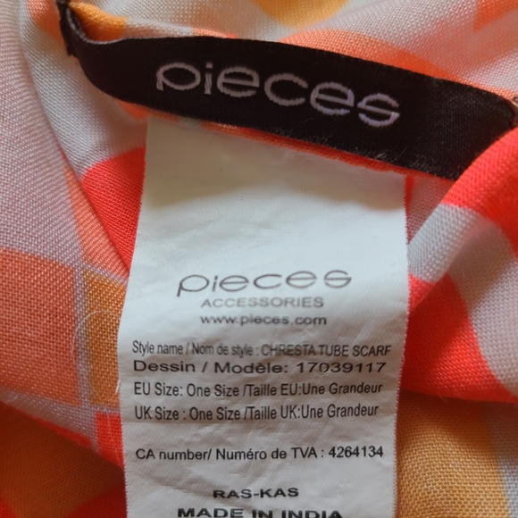 Pieces Accessories Women's Geometric Neon Infinity Chresta Tube Scarf - Picture 5 of 8